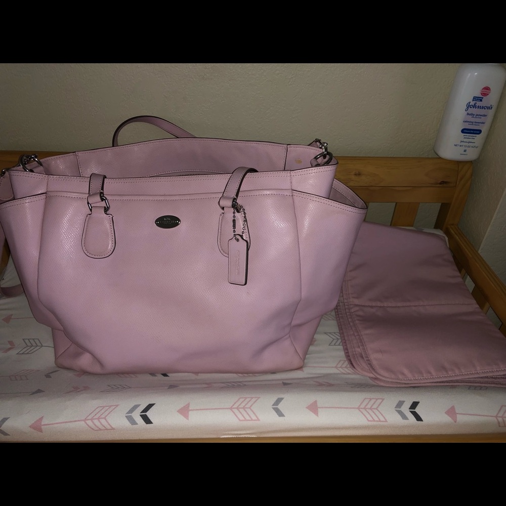 Large pink coach diaper bag - Picture 2 of 6